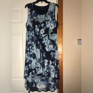 Simply Vera Vera Wang Blue Floral Sleeveless Dress with Tie Waist